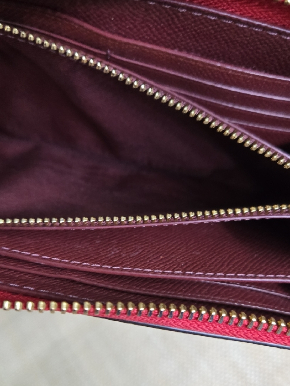 Coach Red Saffiano Zip-Around Wristlet Wallet with Detachable Strap - Picture 7 of 13
